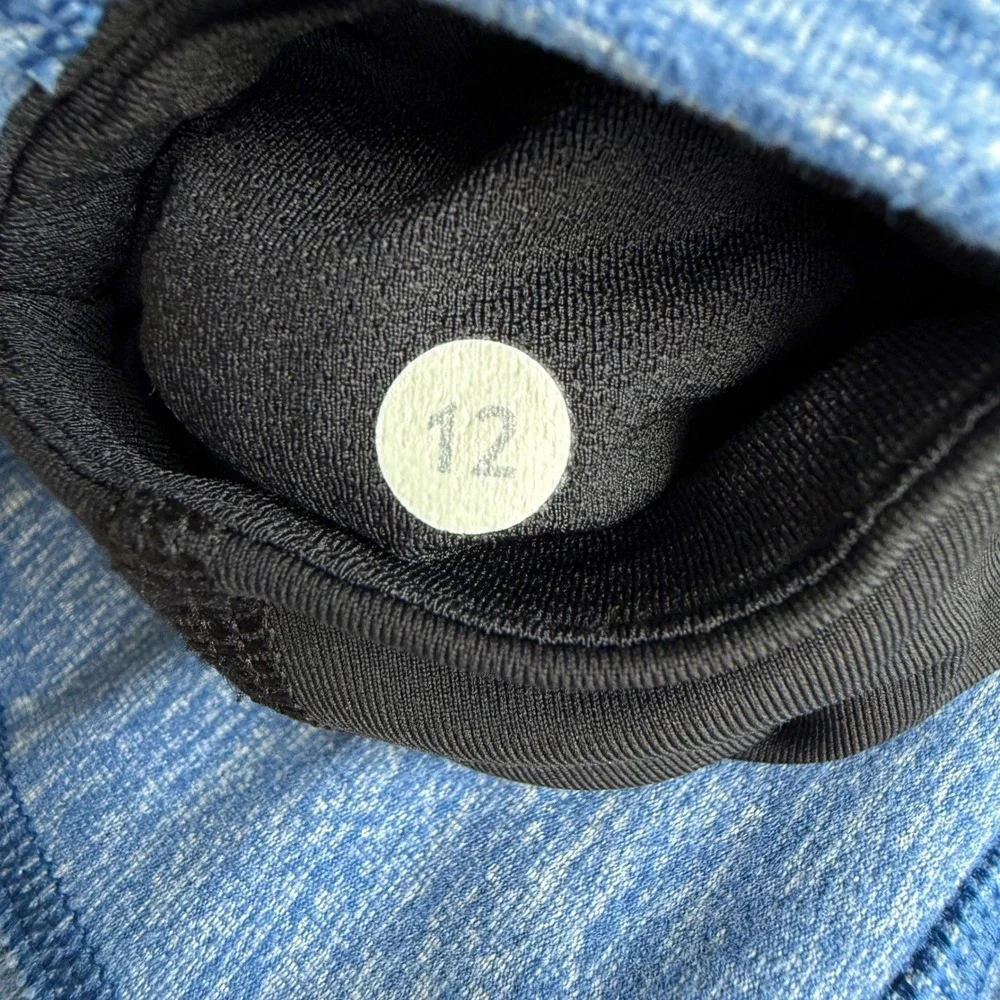 Lululemon Heathered Blue Ruched Leggings Size 12 Yoga Pants Sporty Workout Train